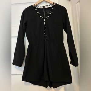 Long sleeves romper